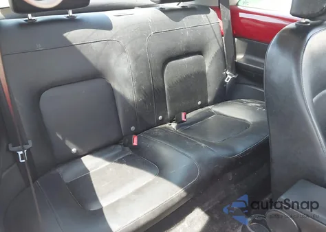 2006 Volkswagen New Beetle 2.5 из США, поврежденный, VIN 3VWRW31C56M402017